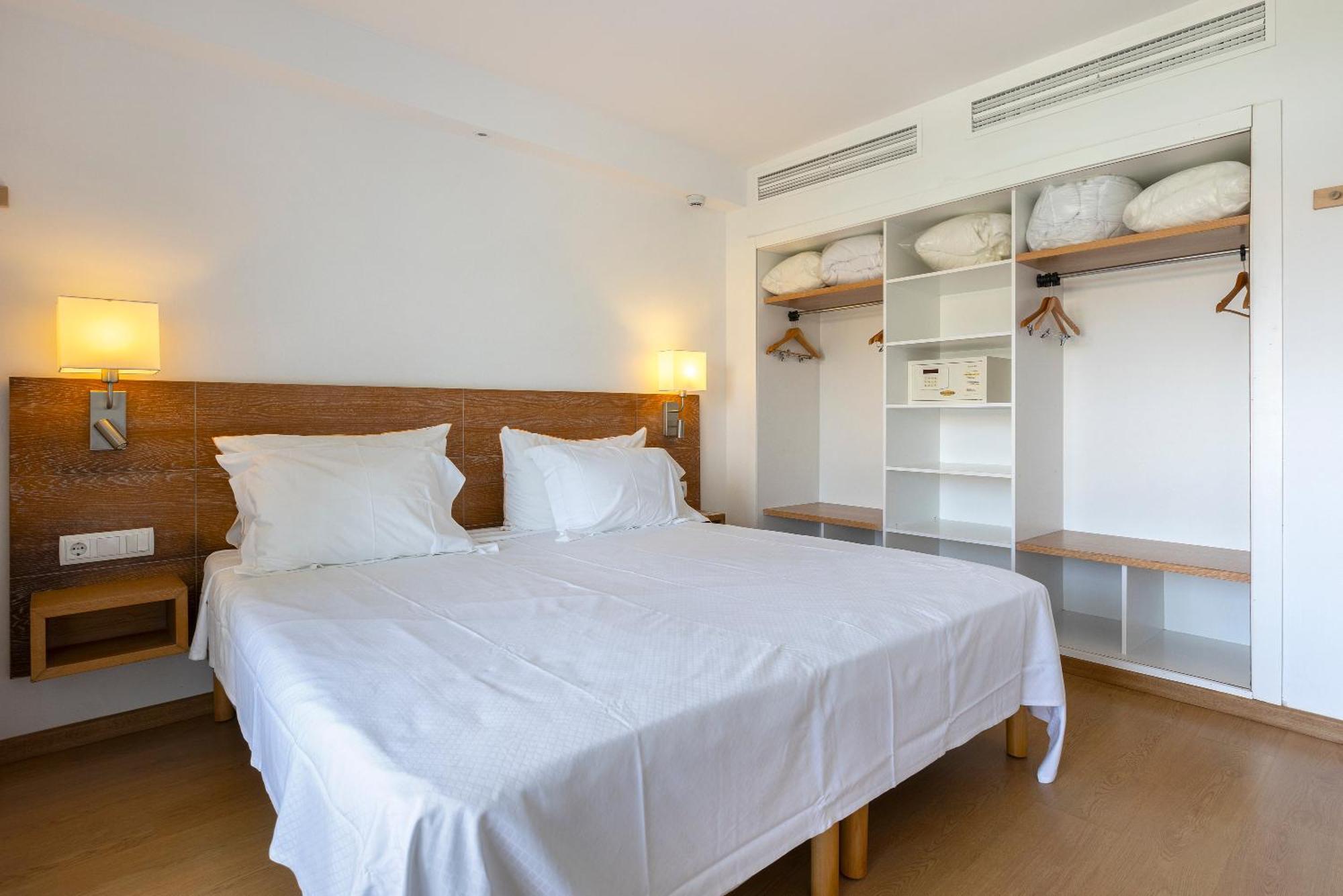 Hipotels Apartamentos Cala Bona Cala Bona  Exterior photo