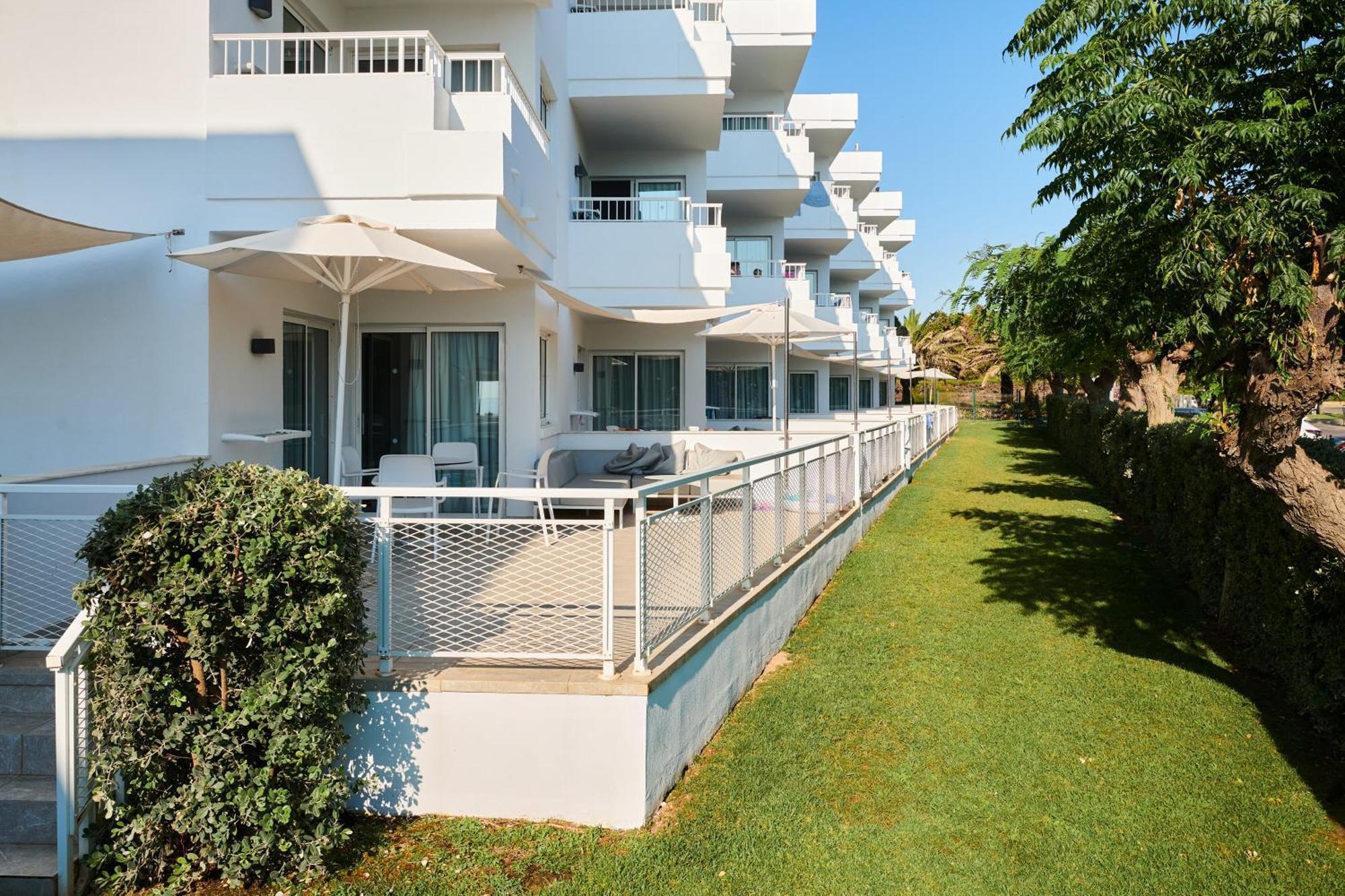 Hipotels Apartamentos Cala Bona Cala Bona  Exterior photo